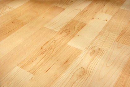 泰安万泰装饰：如何选购实木地板？